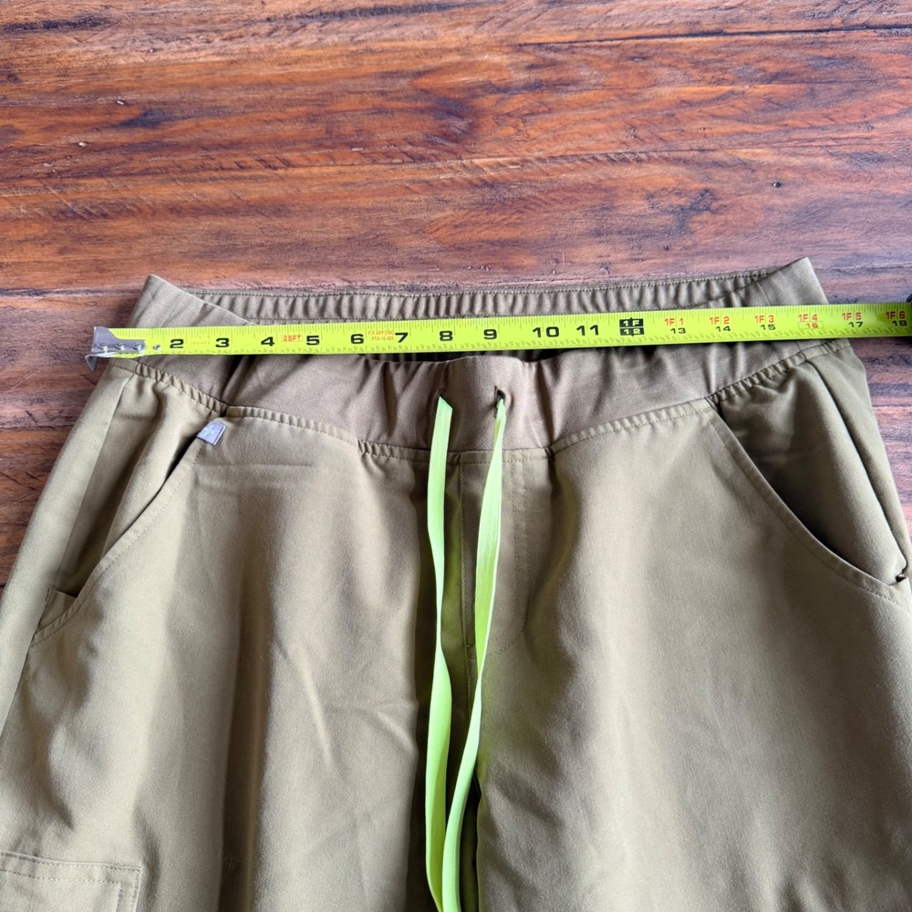 FIGS Zamorra Scrub Joggers Womens L Dark Olive W18SW2005 Cargo Nurse Doctor - Picture 12 of 13